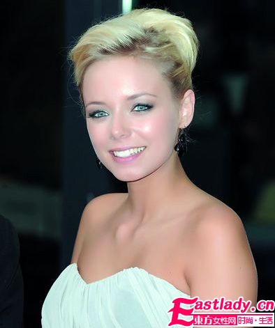 美艳无敌 盘点15位美人秋冬抢眼妆