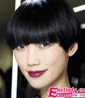 潮流预告 2010秋冬妆容异彩魅惑