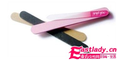 秀出精致美甲 10条专业级美甲秘笈