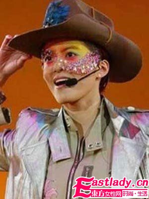 女星囧妆大集合 比比谁更雷