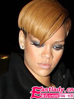 时尚回潮 明星独到 眼 色解读