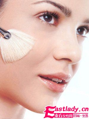 水润渡冬 干性肌肤上妆小撇步