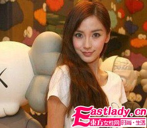 65岁立变25岁 女明星玩转装嫩妆(组图)