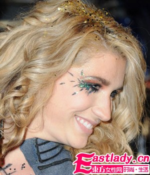 慵懒魅力 明星示范万圣节彩妆灵感