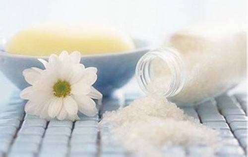 淘米水洗脸的正确方法 帮你洗出无瑕肌肤