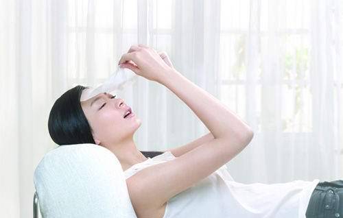 敷面膜技巧话你知 这十种坏习惯当心毁脸