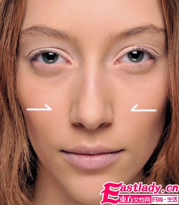 甩掉 大饼脸 4种腮红巧妙化