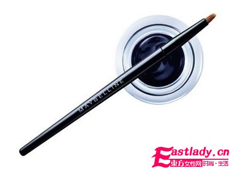 9大眼妆单品 打造清新可爱 森林女