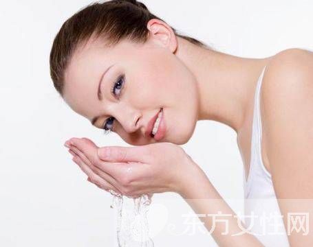 夜间护肤的五大步骤 及8个错误的护肤方式