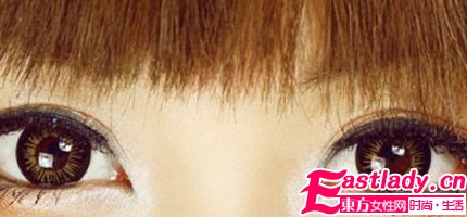 打造俏丽圣诞约会耀眼彩妆 让你美美过圣诞