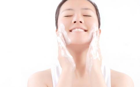 收缩毛孔最好的方法 五招让你告别大毛孔