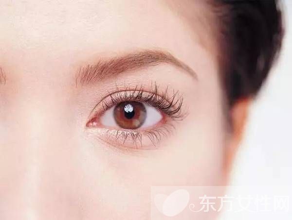 日常护肤中最容易忽略的肌肤三大死角