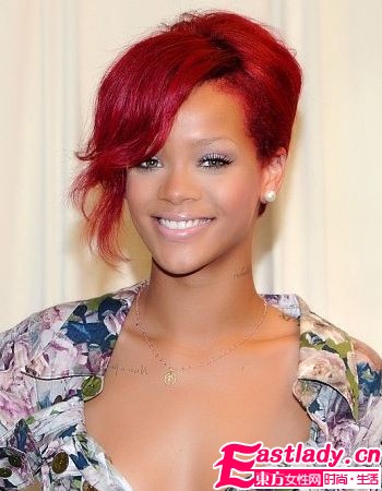 秋冬吹气梦幻风 女星回归甜美范