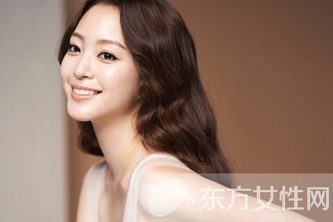 下巴长痘痘是什么原因 祛痘小偏方帮到你