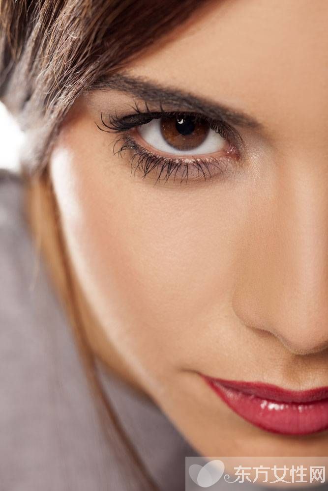 怎样去眼袋最有效 6招教你如何预防眼袋