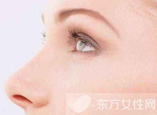 如何去眼部细纹 几招赶跑鱼尾纹