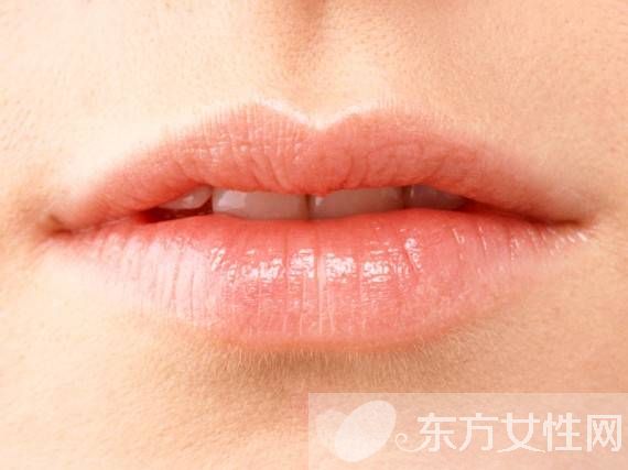 秋冬护唇小妙招 自然堂咬唇膏打造最萌少女唇