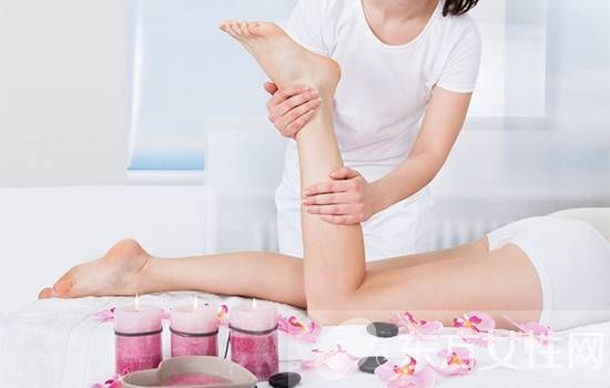 精油的正确使用方法 这些使用误区很多人都在犯哦