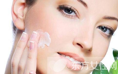 皮肤补水小妙招 自制补水保湿面膜推荐