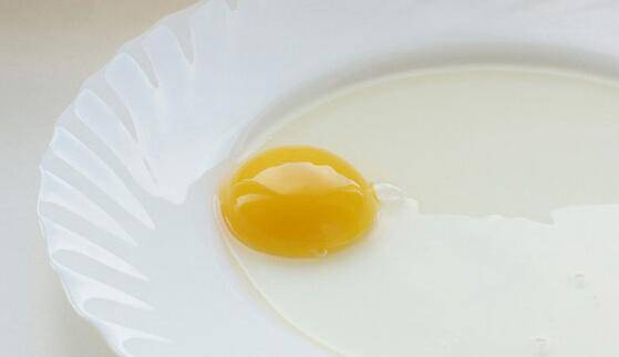 自制去痘印面膜 轻松去痘印还能美白哟