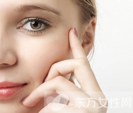 去黑头最有效的方法有哪些 洗脸很重要