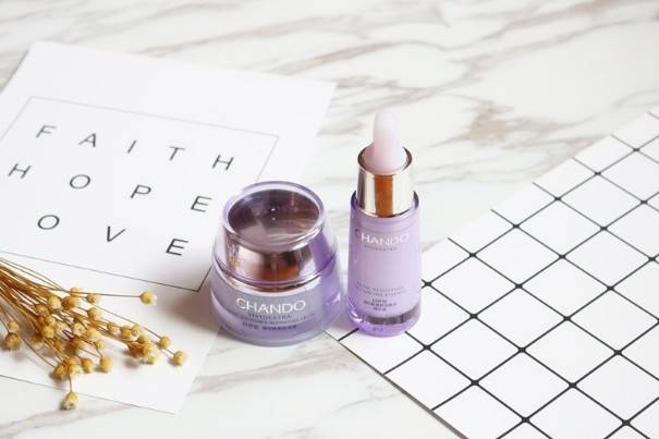  蓝色海洋 唯美开播 全女神实力诠释冻龄 欧尼