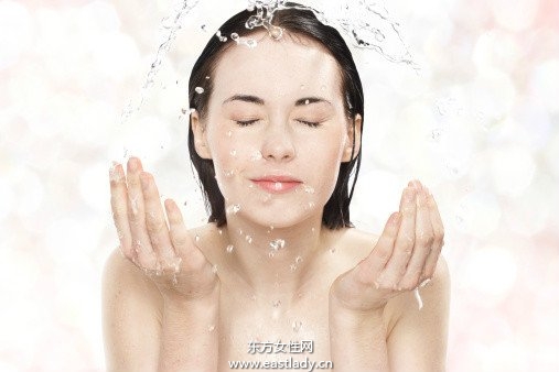 夏天如何护肤  7个方法让你养出好肌肤