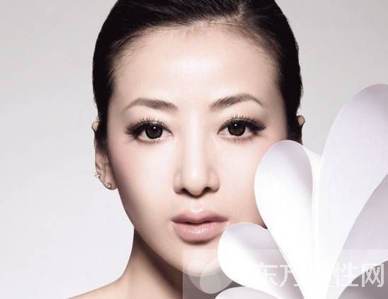 怎样给皮肤补水保湿