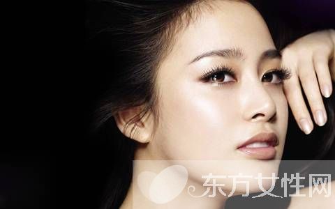 怎样消除眉间皱纹 四大方法任你选择