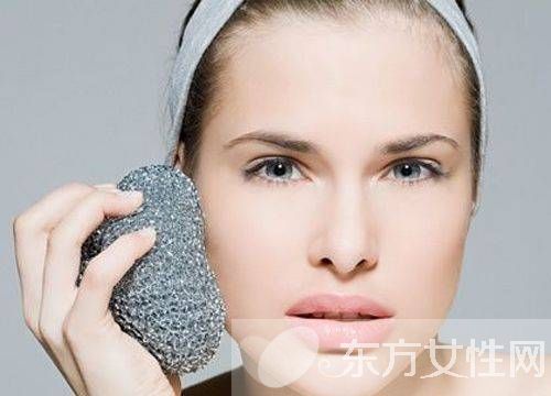 女人怎么做不易长皱纹 这些地方长皱纹谨防疾病