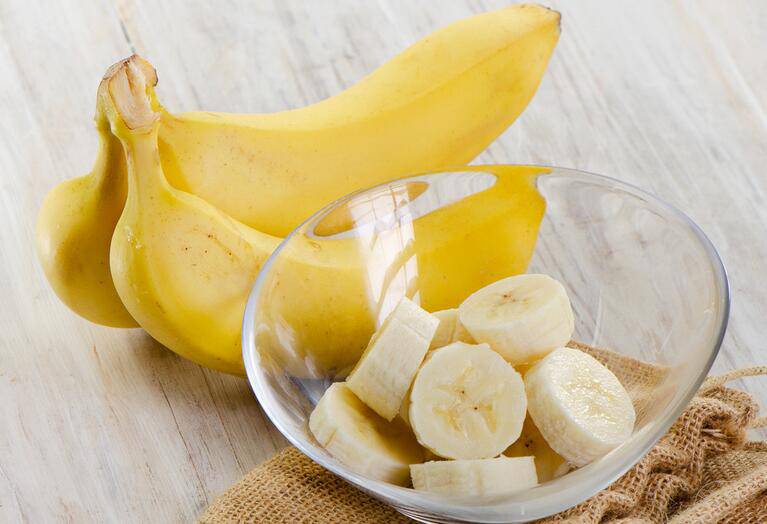 自制去痘印面膜 轻松去痘印还能美白哟