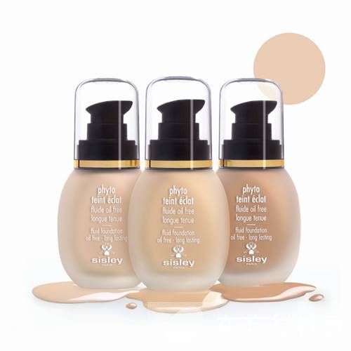 粉底液怎么用 分享一些涂粉底液的小技巧