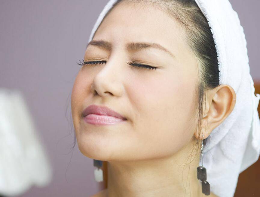 抬头纹怎样去除 4个小妙招让你告别抬头纹