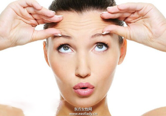 额头皱纹怎么去除 四小妙招扫走抬头纹