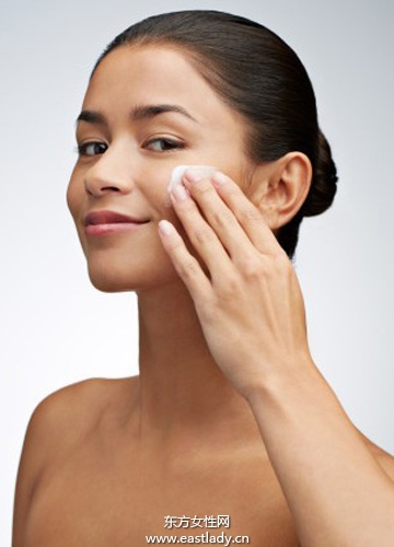 面霜什么时候用效果最佳 你的面霜用对了吗