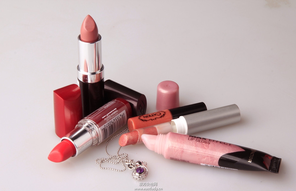 嘴唇干裂怎么办 10分钟紧急救治法让你摆脱困扰