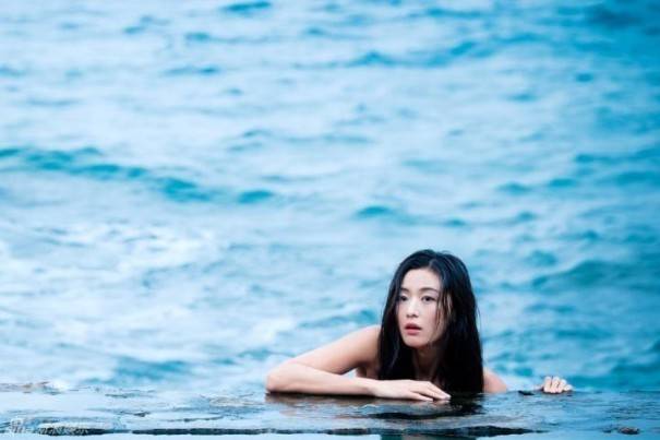  蓝色海洋 唯美开播 全女神实力诠释冻龄 欧尼