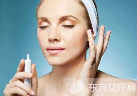 眼霜的正确使用方法 4大作用让你更年轻