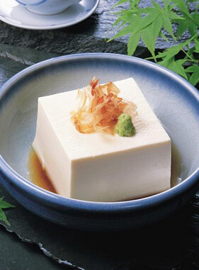 怎样自制美白面膜 4种自制豆腐美白面膜