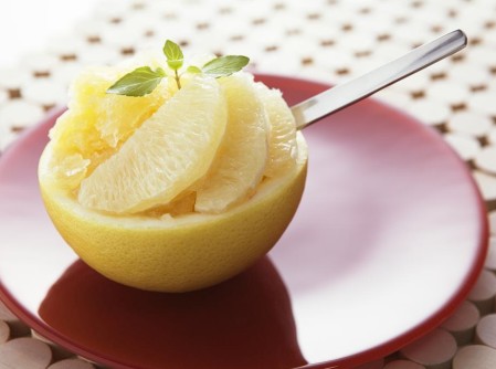 抗皱水果推荐 8种食物是女性 抗皱专家