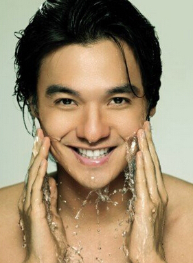 美容护肤步骤 男士美容护肤 三大步骤