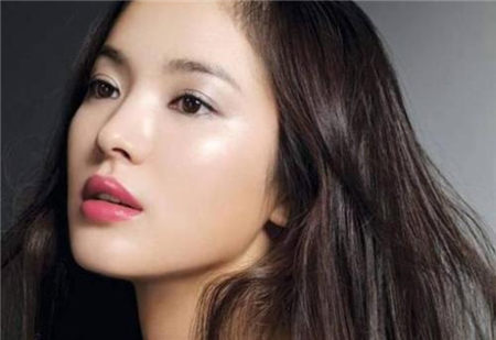 使用保湿化妆品不见效 正确保养方法事半功倍