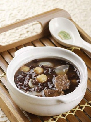 无花果怎么吃 美容养颜的百合无花果汤