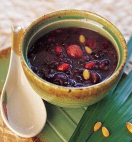 祛斑美容 怎样用阿胶祛斑美容