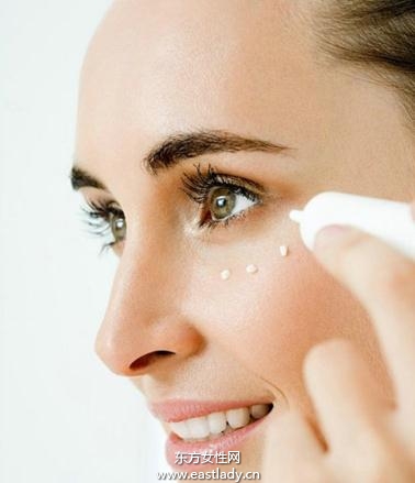 新娘的三种常见眼部护理