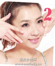 正确涂抹晚霜深度修复受损肌肤