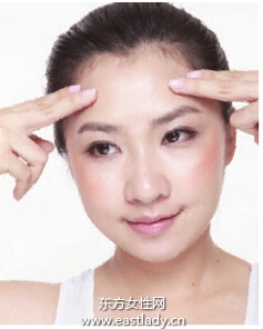 改善皮肤松弛的美容技巧