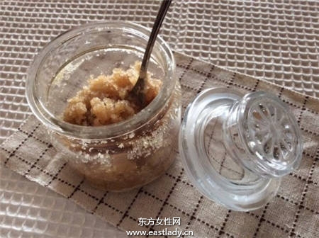 自制天然去角质磨砂膏 安全又实用