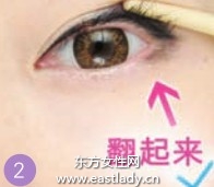 错误化妆习惯让皱纹爬满脸