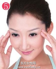 脸部按摩运动法 预防皱纹产生